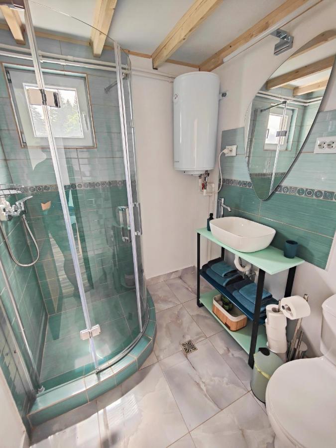 Rainbow Chalet Bran  Extérieur photo
