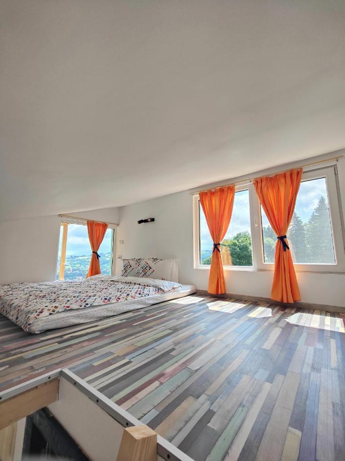 Rainbow Chalet Bran  Extérieur photo
